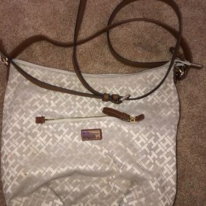 Tommy Hilfiger bag